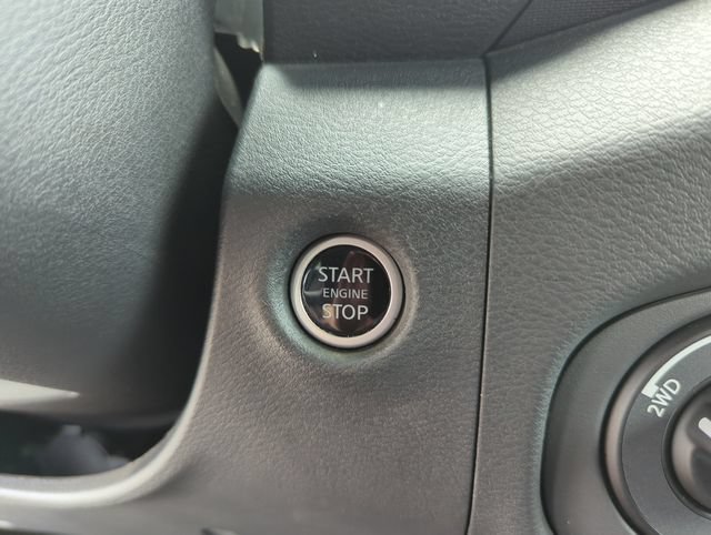 Certified 2024 Nissan Frontier S w/ Technology Package AWD/4WD image 46