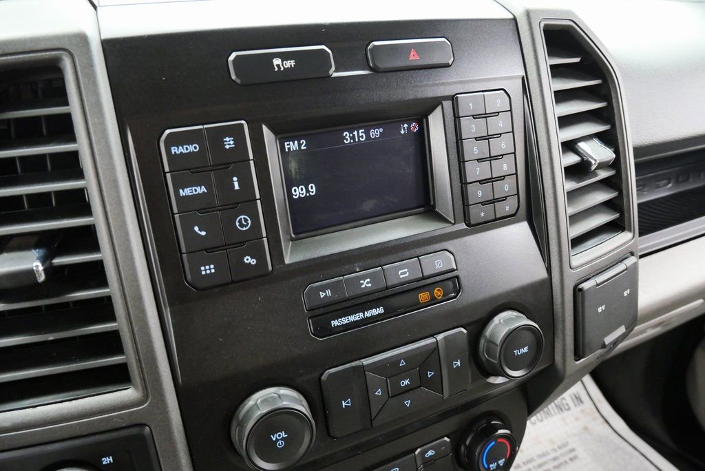 Used 2022 Ford F250 XL w/ Power Equipment Group image 30