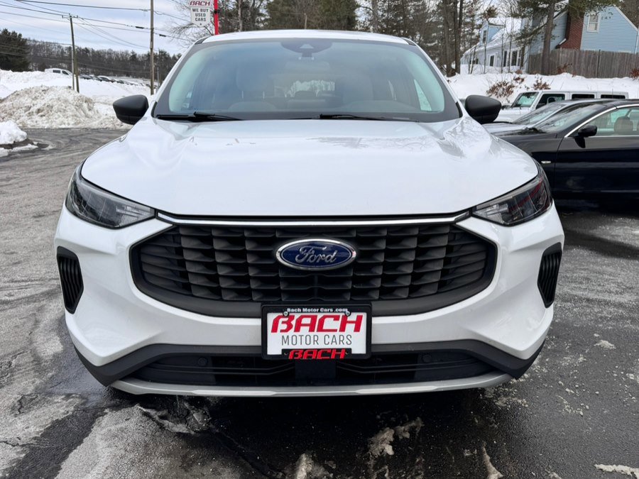 Used 2023 Ford Escape Active image 3