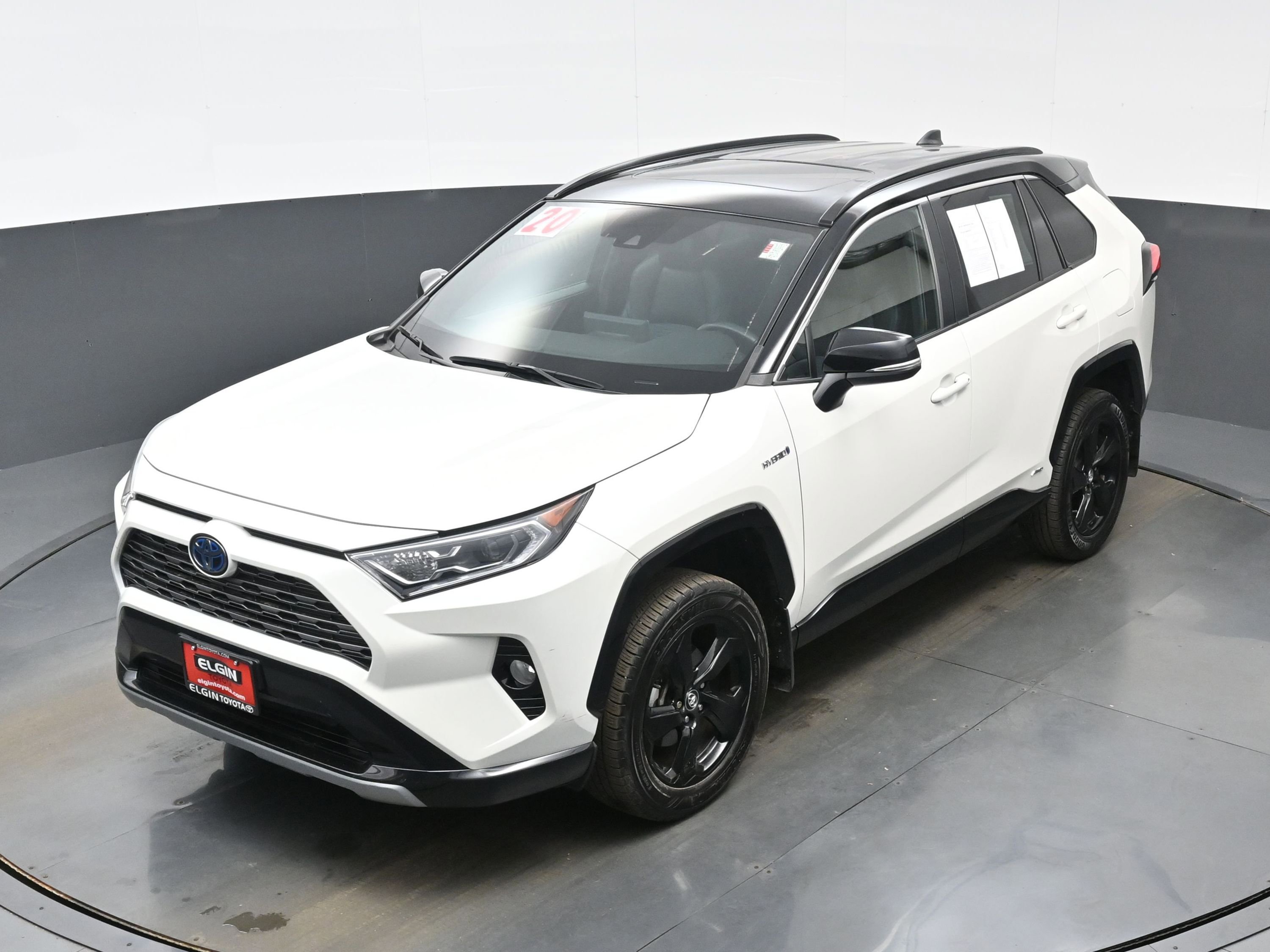 Used 2020 Toyota RAV4 XSE w/ XSE Grade Weather Package AWD/4WD image 37