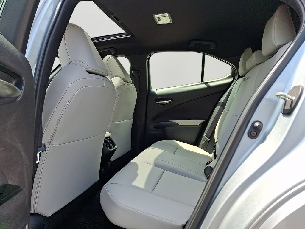 Used 2023 Lexus UX 250h F Sport w/ Accessory Package (Z2) AWD/4WD image 8