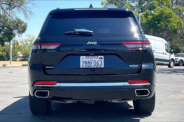 Used 2024 Jeep Grand Cherokee Summit AWD/4WD image 4