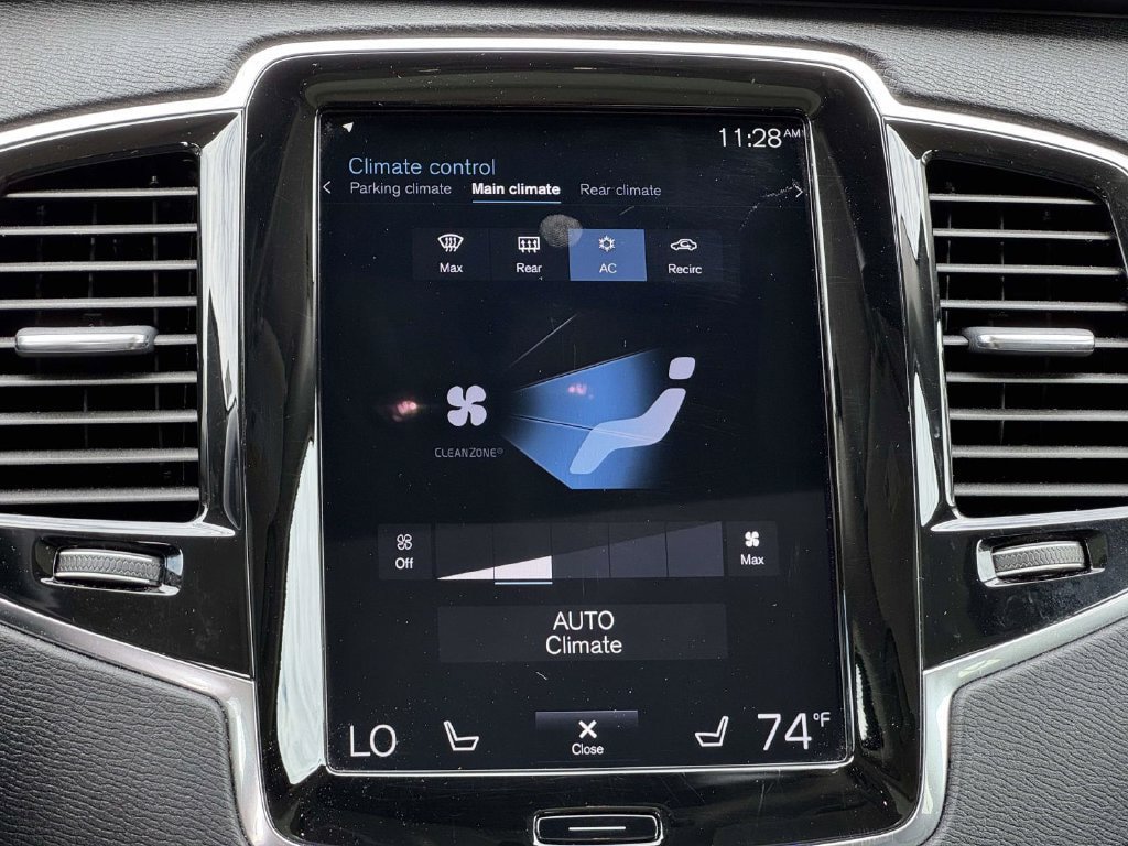 Used 2022 Volvo XC90 T6 Momentum w/ Advanced Package AWD/4WD image 5