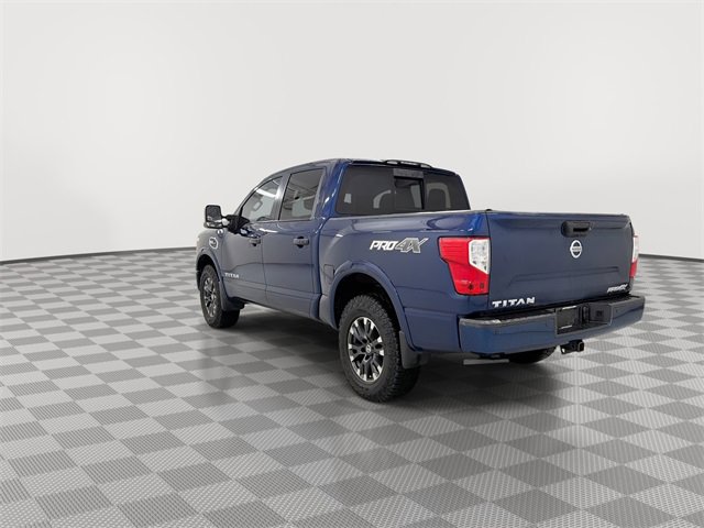 Used 2017 Nissan Titan PRO-4X image 7