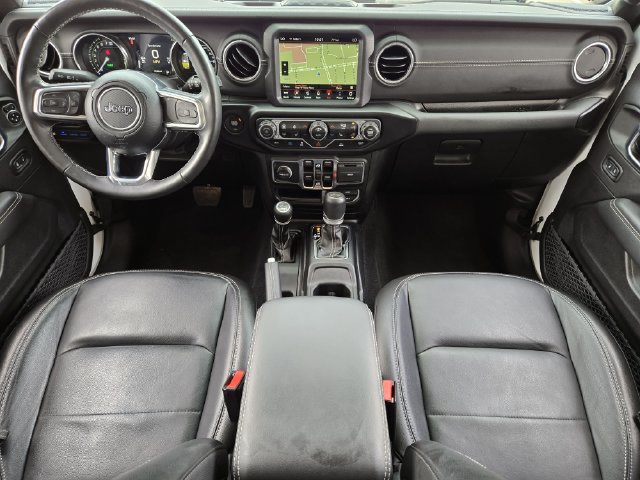 Used 2023 Jeep Wrangler Unlimited Sahara w/ Cold Weather Group AWD/4WD image 27