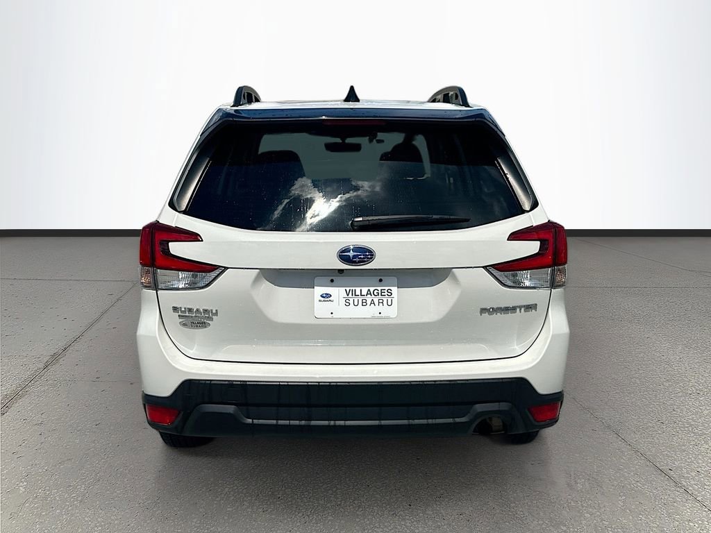 Used 2024 Subaru Forester Premium AWD/4WD image 6