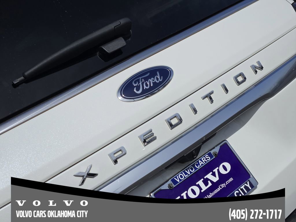 Used 2022 Ford Expedition Platinum image 10
