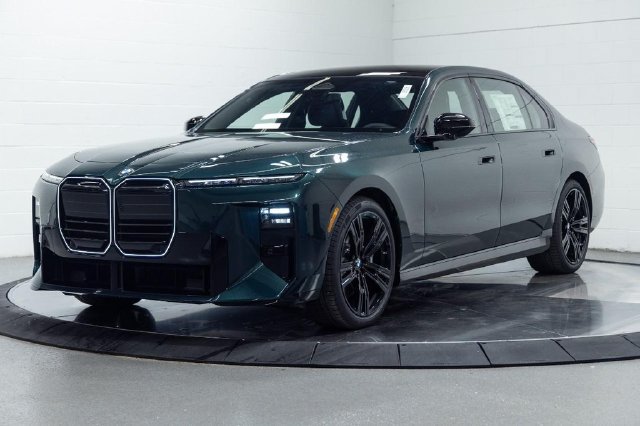 New 2027 BMW 740i xDrive w/ Executive Package AWD/4WD image 8