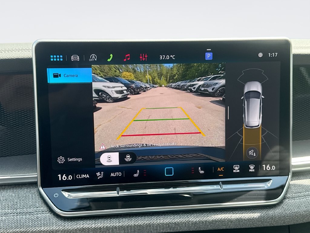New 2026 Volkswagen Tiguan S FWD image 23