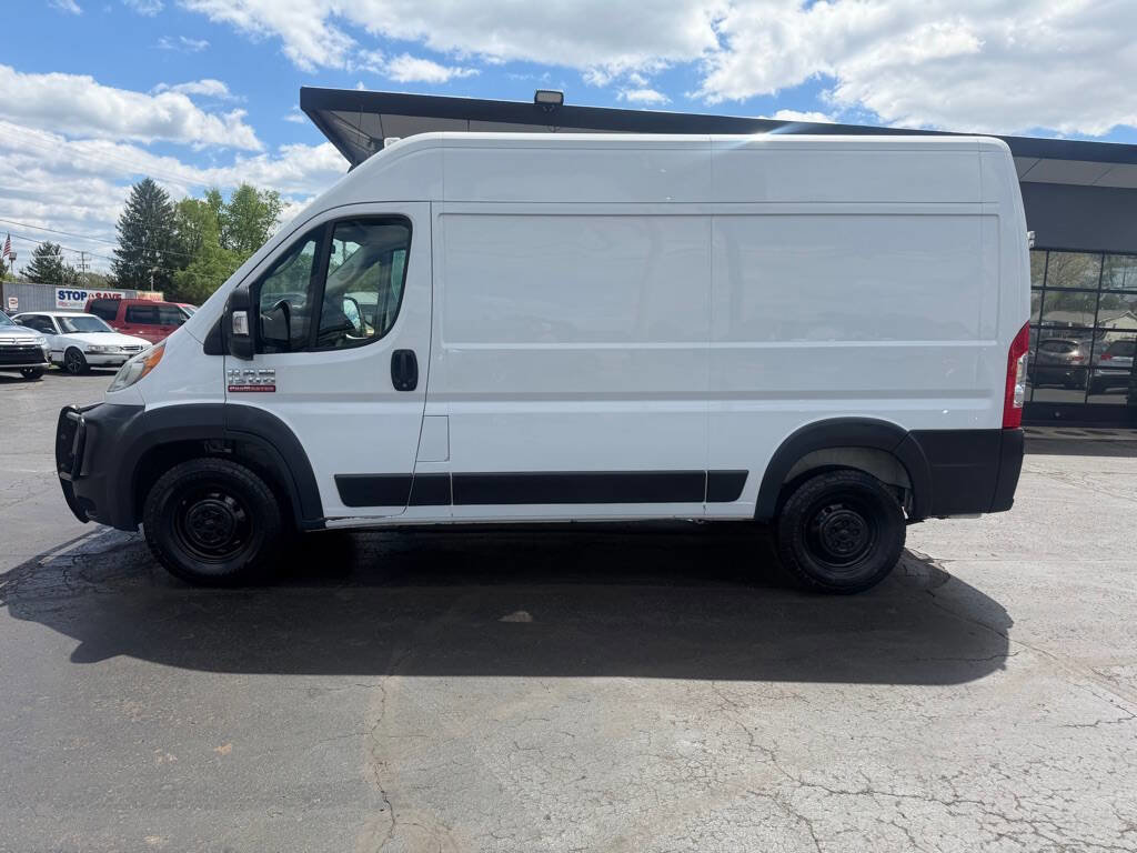 Used 2018 RAM ProMaster 1500 w/ Interior Convenience Group FWD image 3