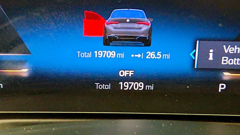 Used 2023 BMW i4 eDrive35 w/ Premium Package RWD image 16