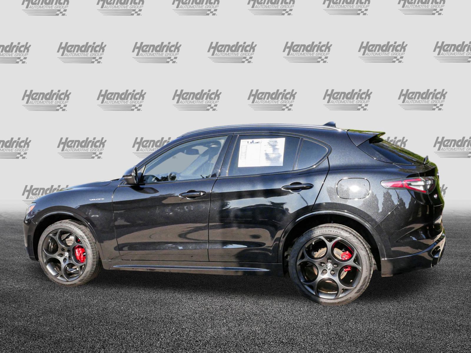 Used 2024 Alfa Romeo Stelvio Veloce image 7