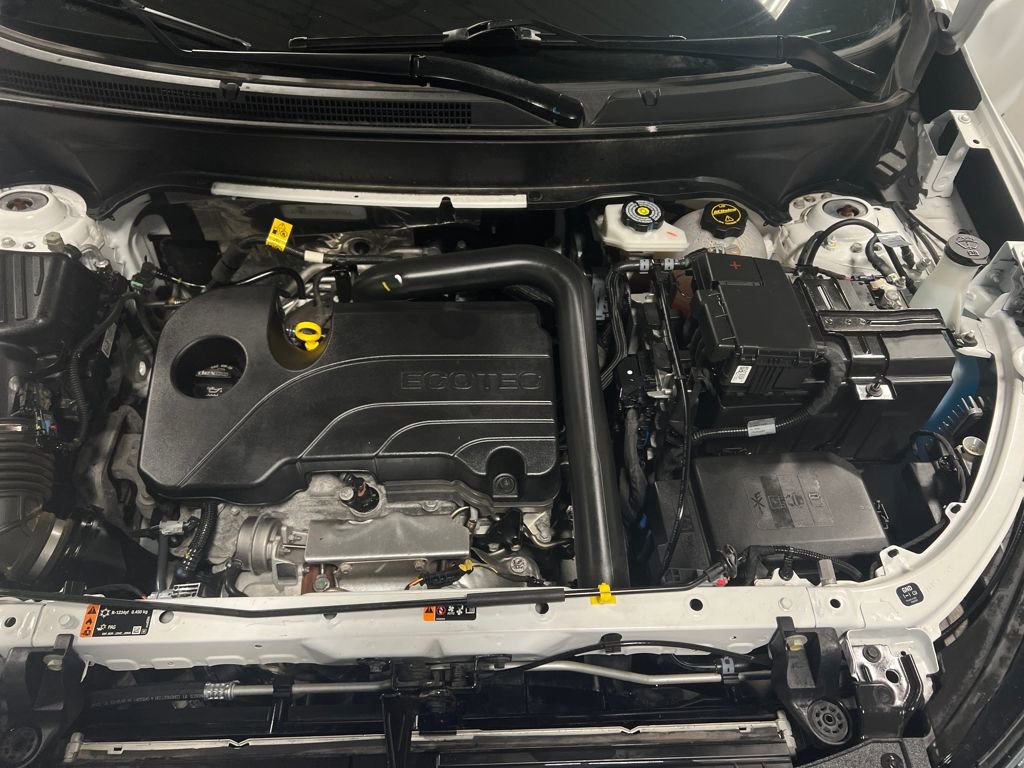 Used 2024 Chevrolet Equinox LT image 31