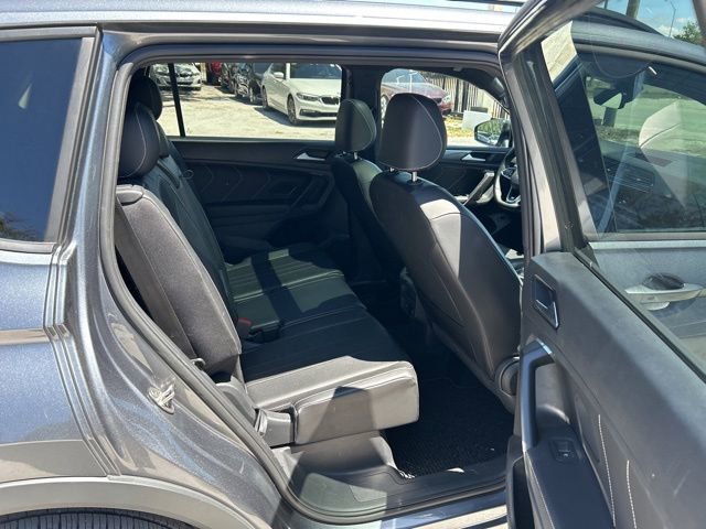 Used 2024 Volkswagen Tiguan SE R-Line FWD image 19