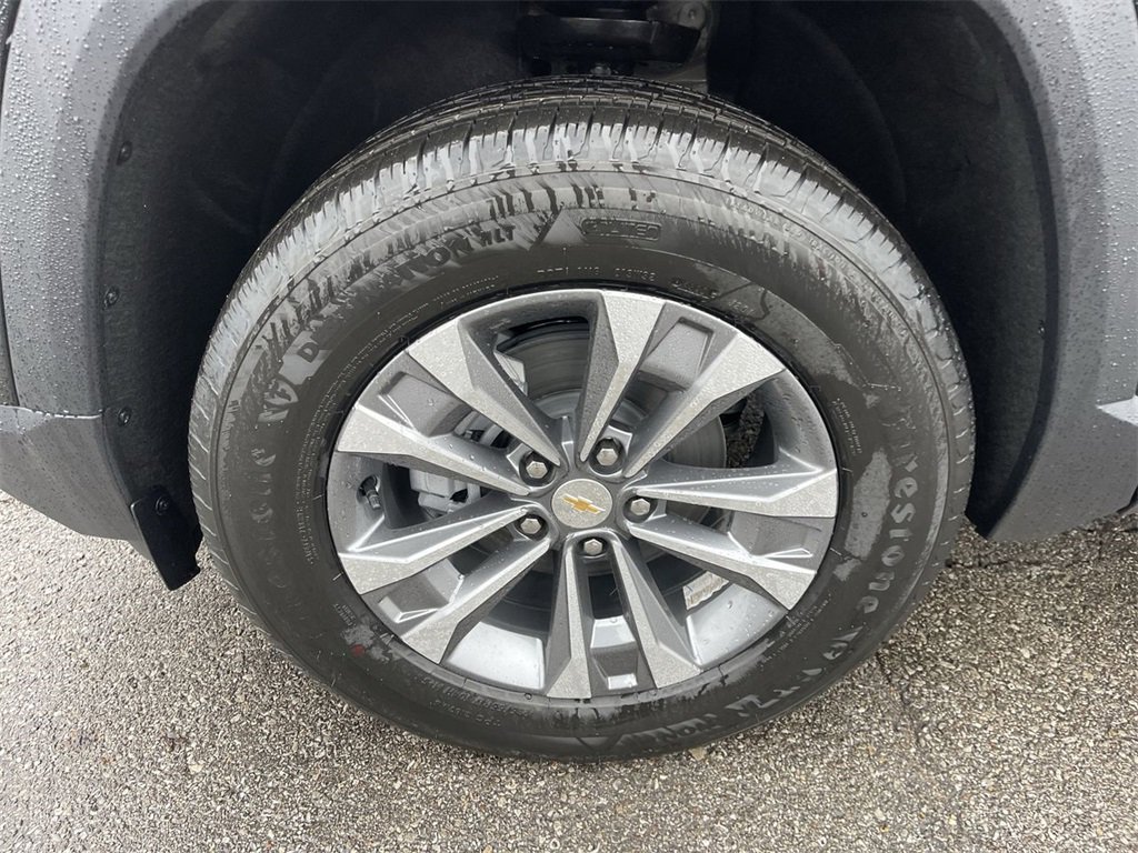 New 2026 Chevrolet Equinox LT w/ Convenience Package II image 10