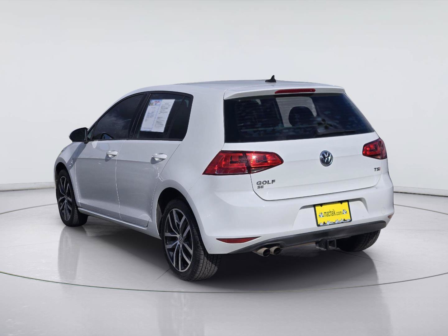 Used 2017 Volkswagen Golf SE FWD image 6