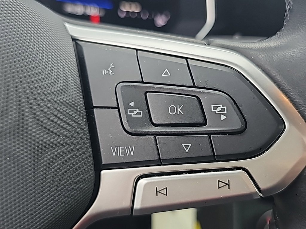 Used 2024 Volkswagen Jetta Sport image 16