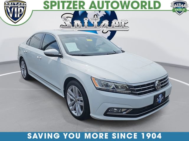Used 2018 Volkswagen Passat 2.0T SEL Premium FWD image 1