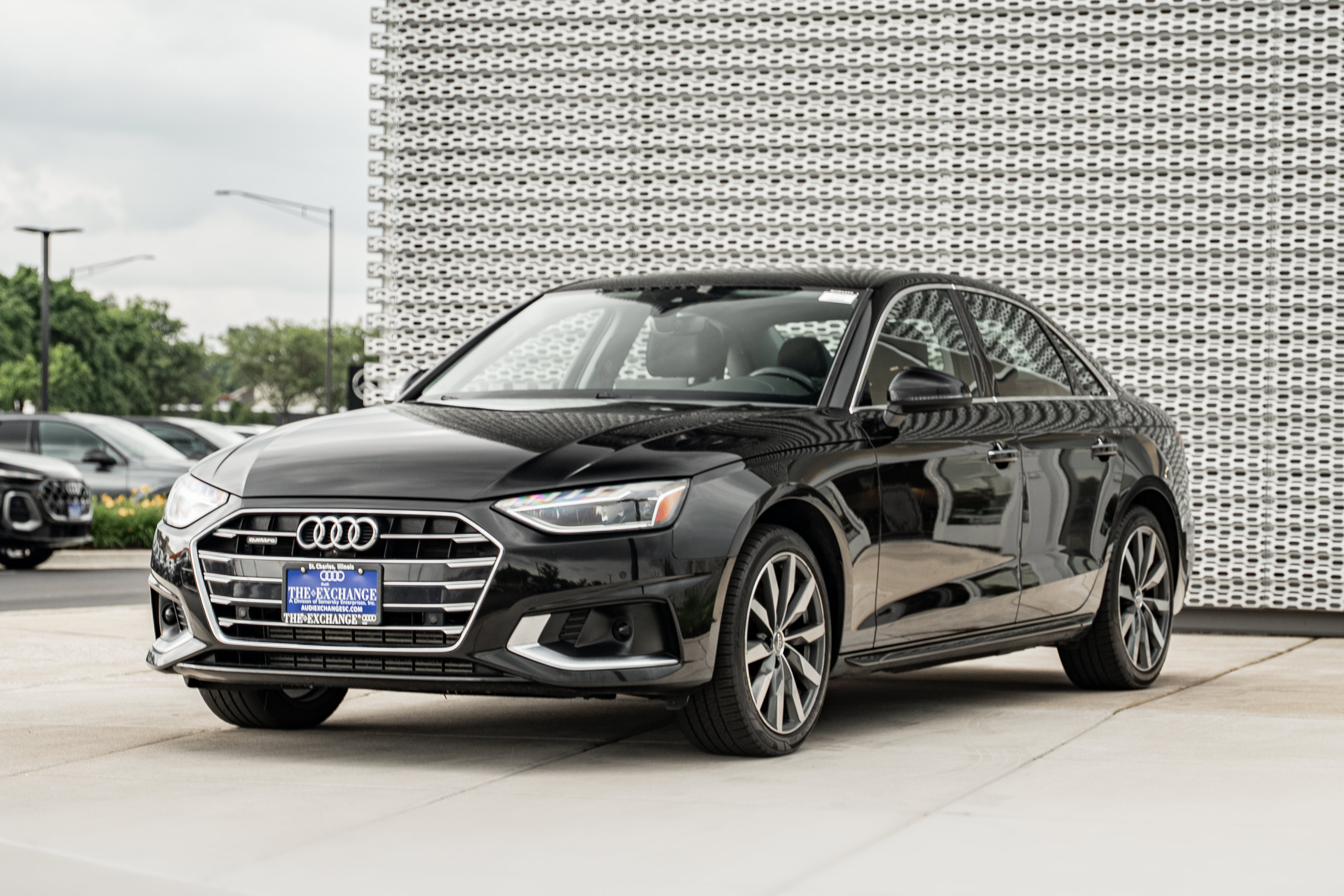 Used 2021 Audi A4 2.0T Premium Plus w/ Premium Plus Package AWD/4WD image 7