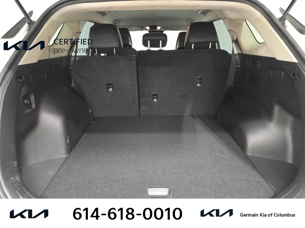 Certified 2025 Kia Sportage EX image 21