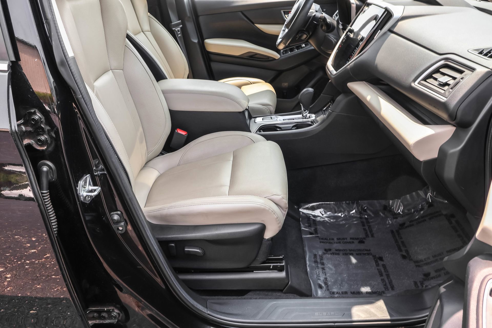 Used 2023 Subaru Ascent Limited image 42