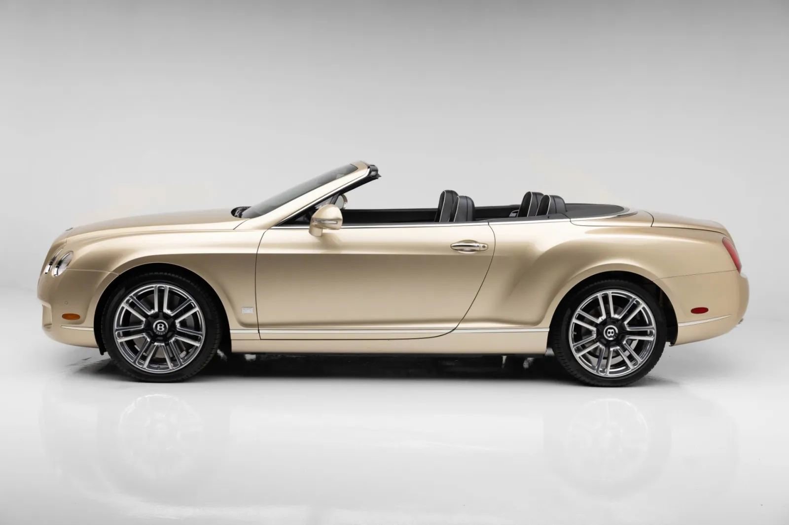 Used 2011 Bentley Continental GTC AWD/4WD image 9
