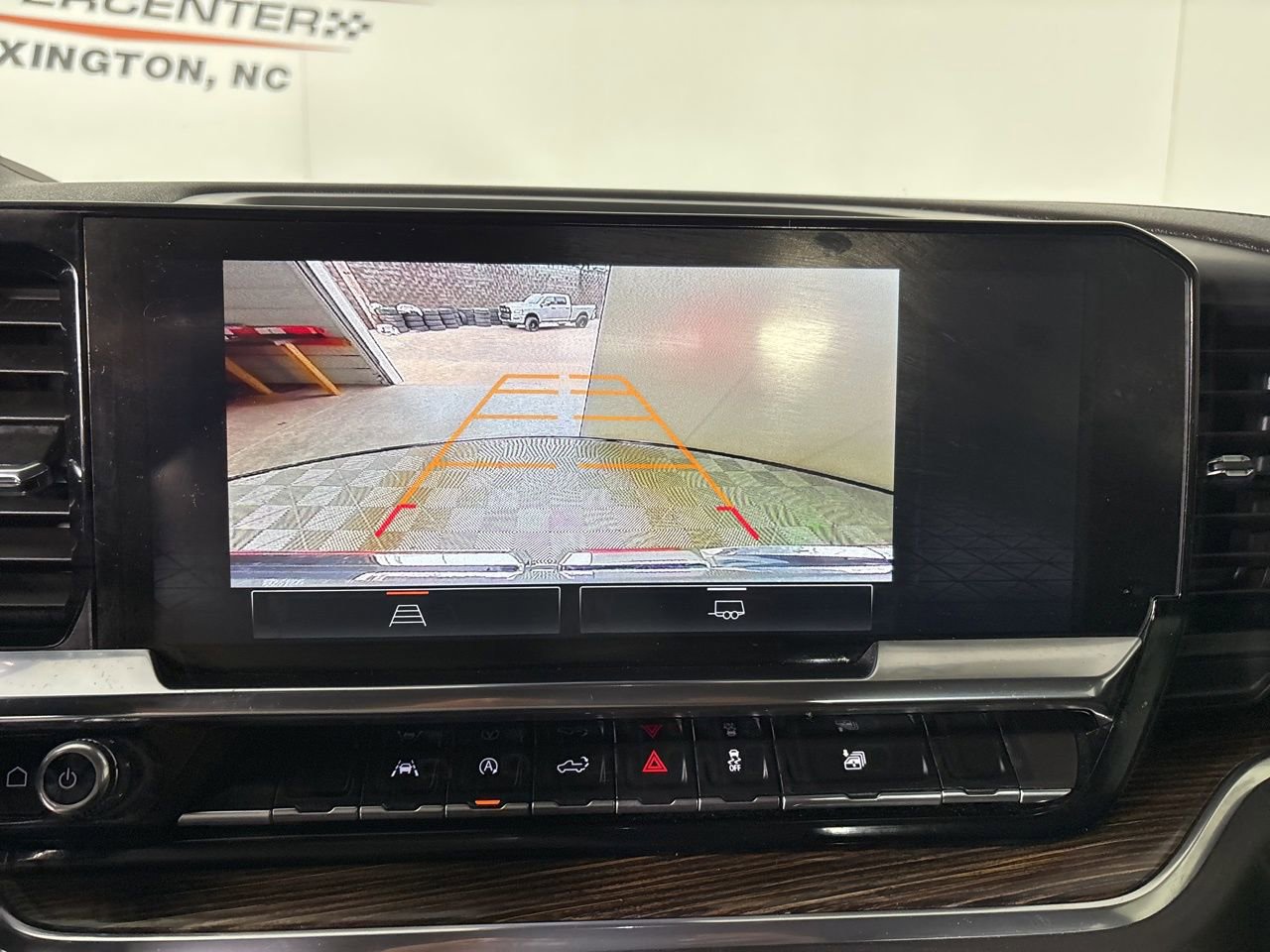 Used 2024 GMC Sierra 1500 Elevation AWD/4WD image 15