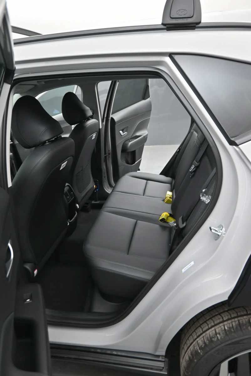 New 2026 Hyundai Kona SEL Premium AWD/4WD image 15