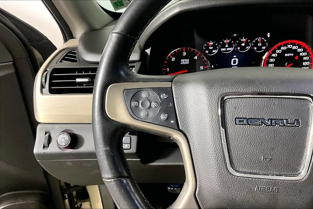 Used 2016 GMC Yukon Denali w/ Open Road Package RWD image 14