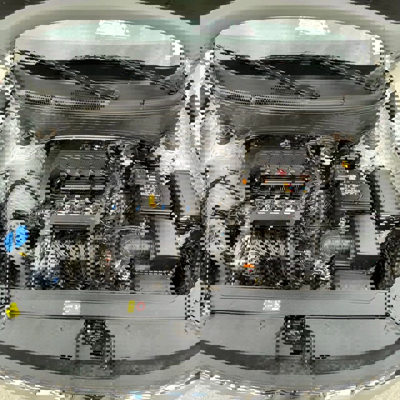 Used 2025 Hyundai Venue SEL FWD image 25