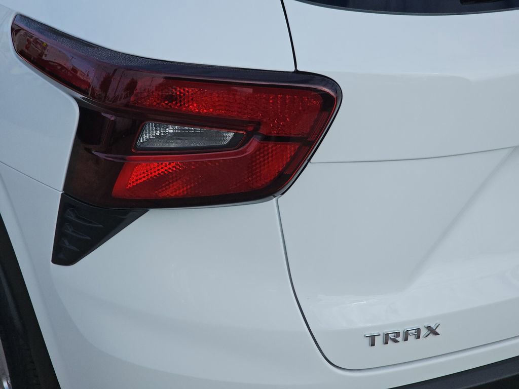 New 2026 Chevrolet Trax LS w/ LS Convenience Package image 39