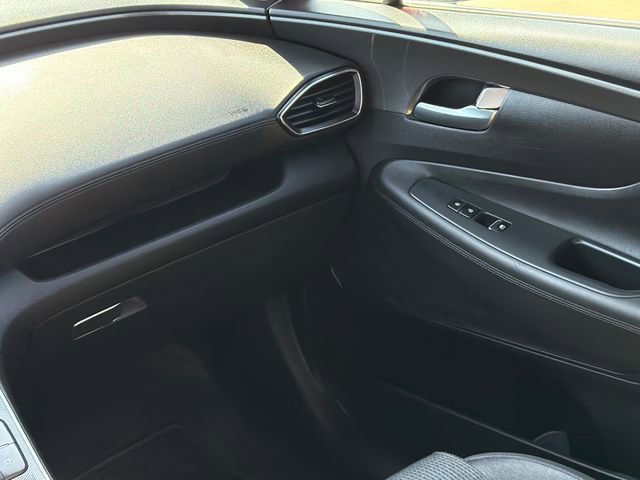 Used 2023 Hyundai Santa Fe SEL image 16