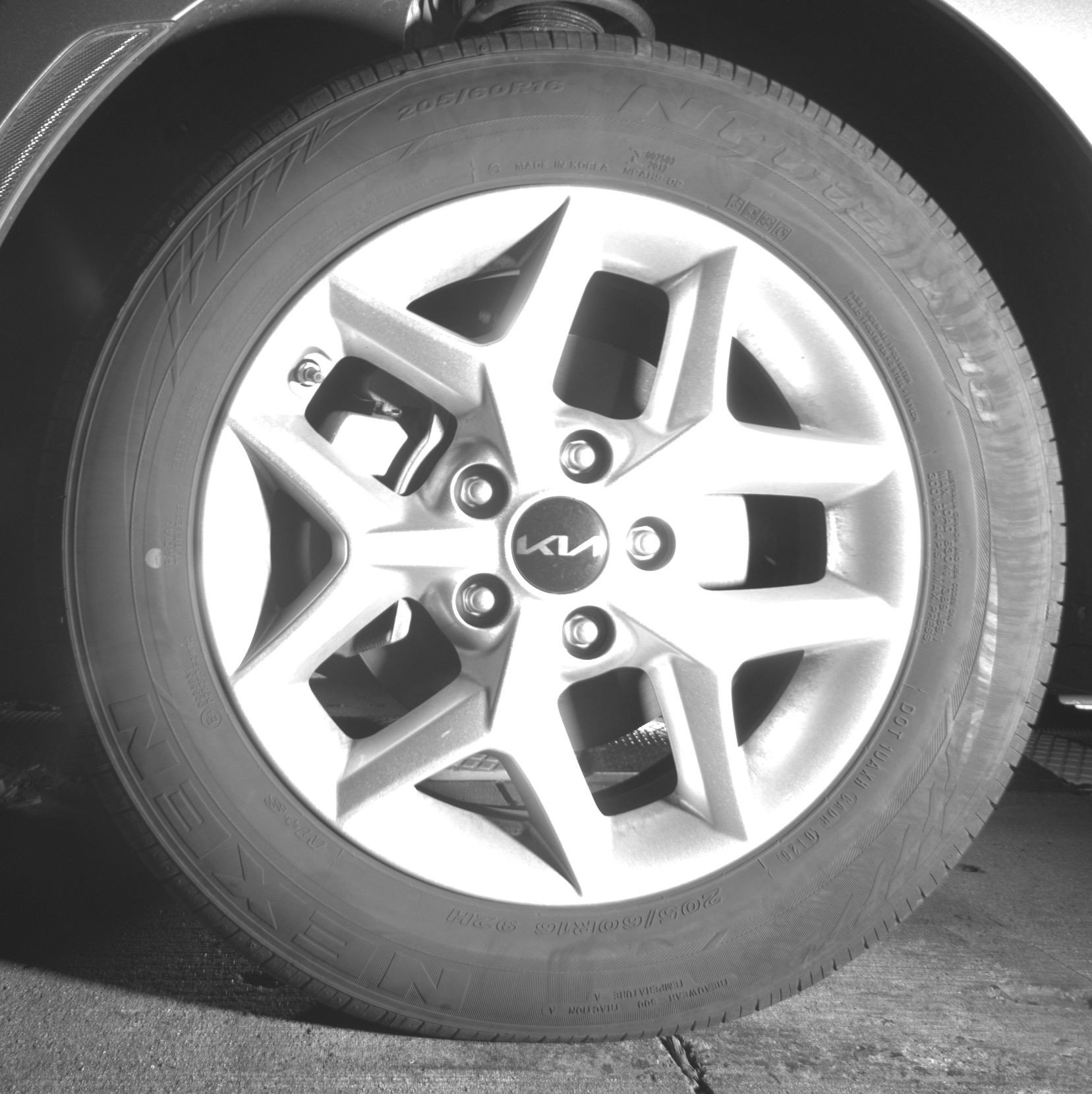 Used 2025 Kia Soul LX w/ LX Technology Package FWD image 12