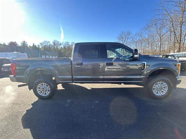 Certified 2017 Ford F250 XLT w/ FX4 Off-Road Package image 4