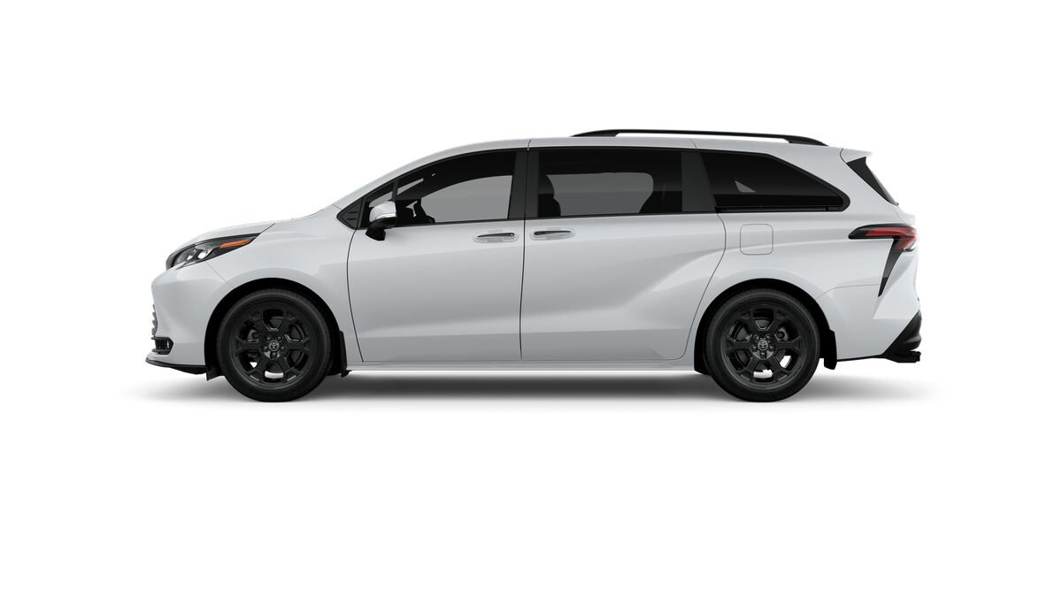 New 2026 Toyota Sienna XLE Woodland Edition AWD/4WD image 4