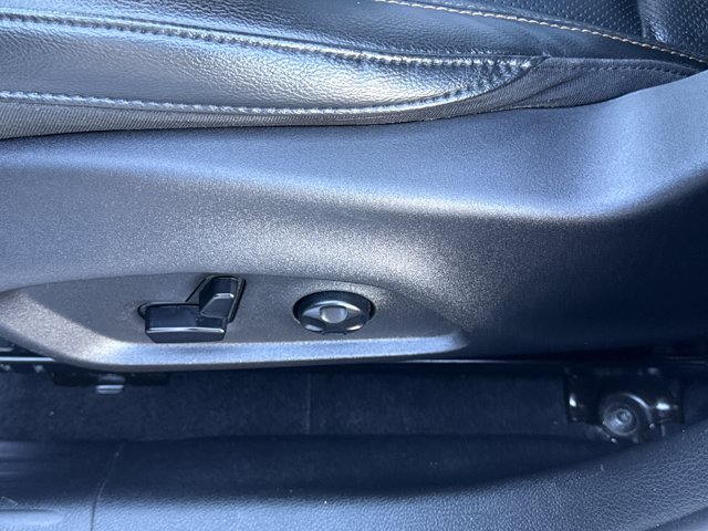Used 2019 Jeep Compass Limited FWD image 15