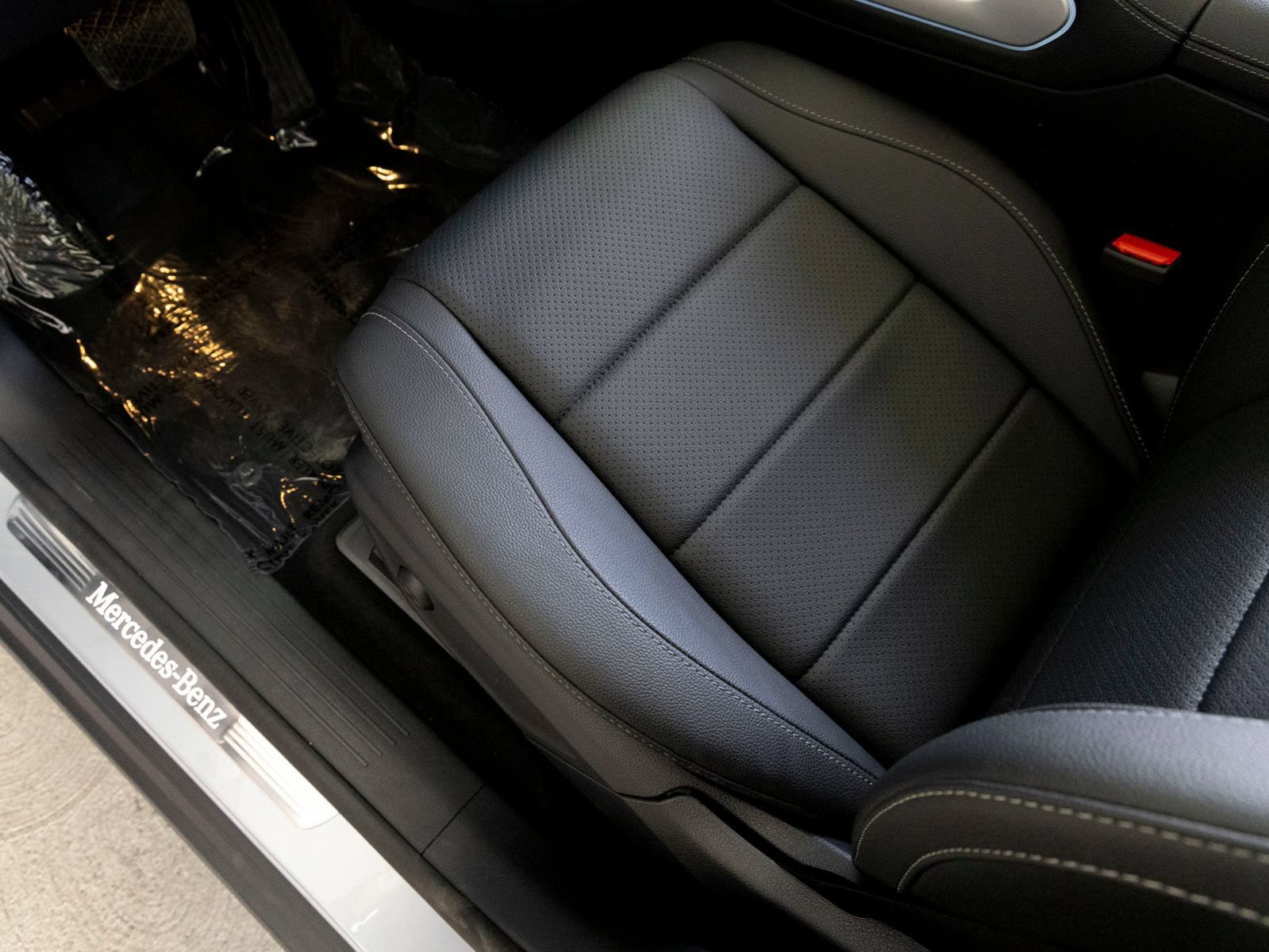 Certified 2026 Mercedes-Benz GLE 350 4MATIC image 12