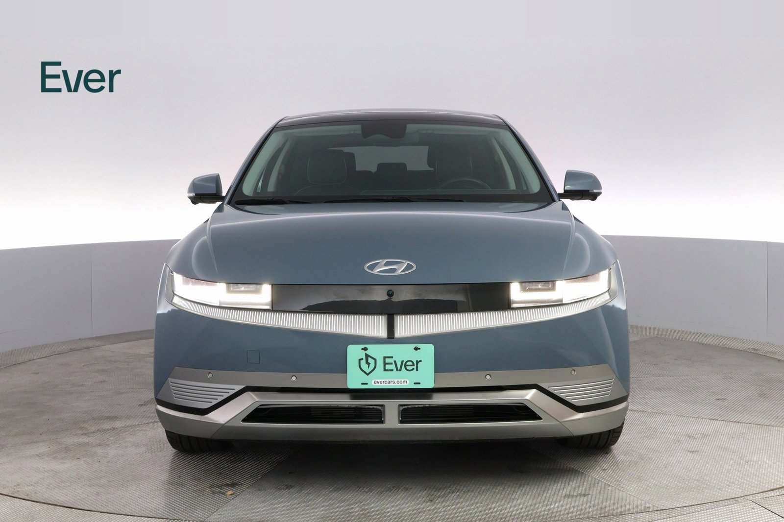 Used 2024 Hyundai Ioniq 5 Limited image 3