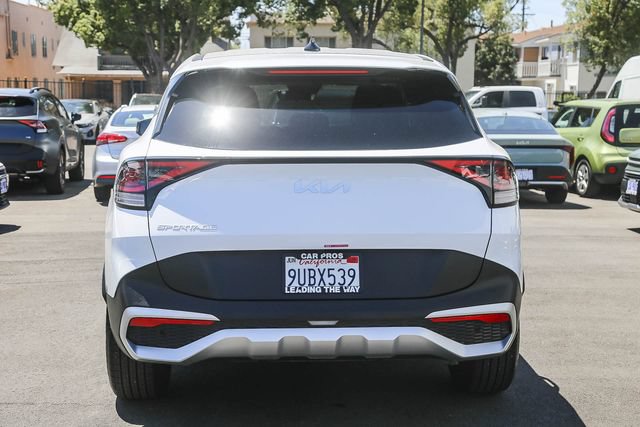 Certified 2025 Kia Sportage EX FWD image 9