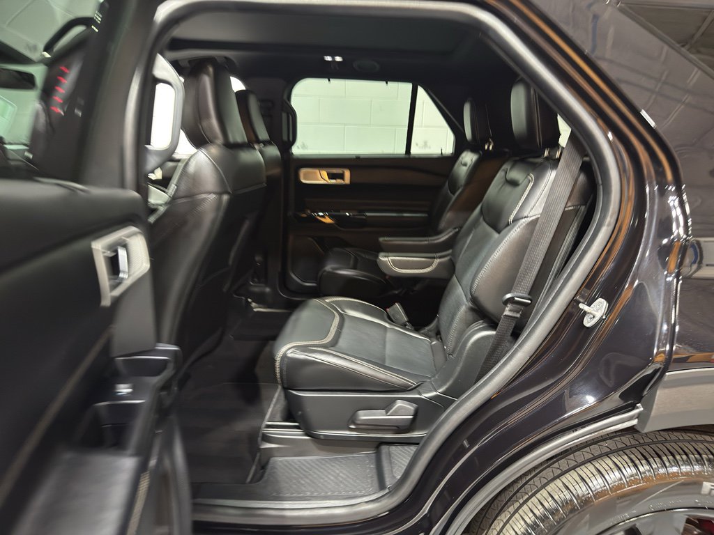 Used 2022 Ford Explorer ST w/ ST Street Pack AWD/4WD image 10