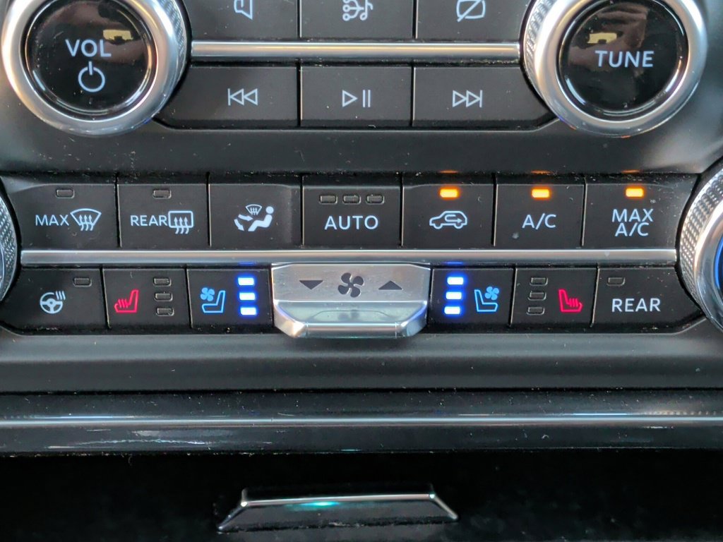 Used 2022 Ford Expedition Max Limited AWD/4WD image 31