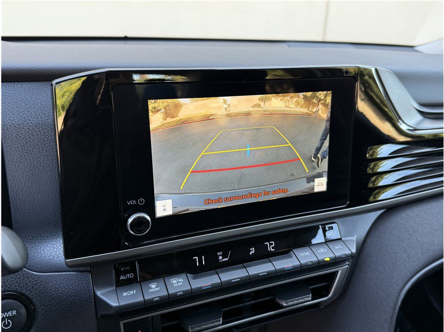 Used 2026 Toyota Camry LE FWD image 17