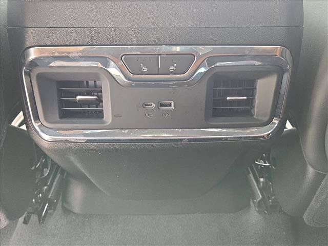 Used 2025 GMC Sierra 1500 Denali Ultimate AWD/4WD image 18