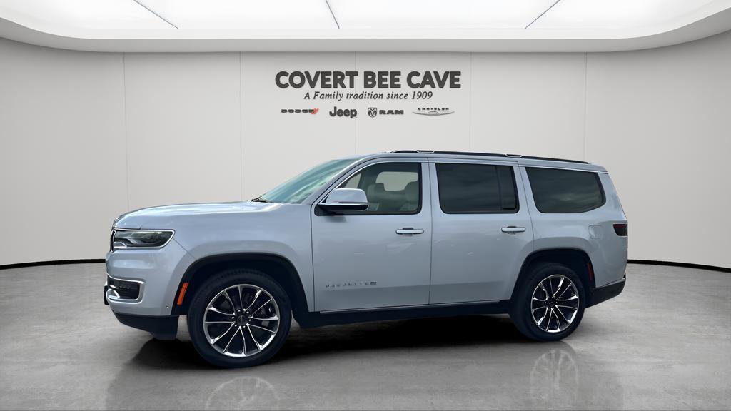 Used 2022 Jeep Wagoneer Series III w/ Premium Group I image 4