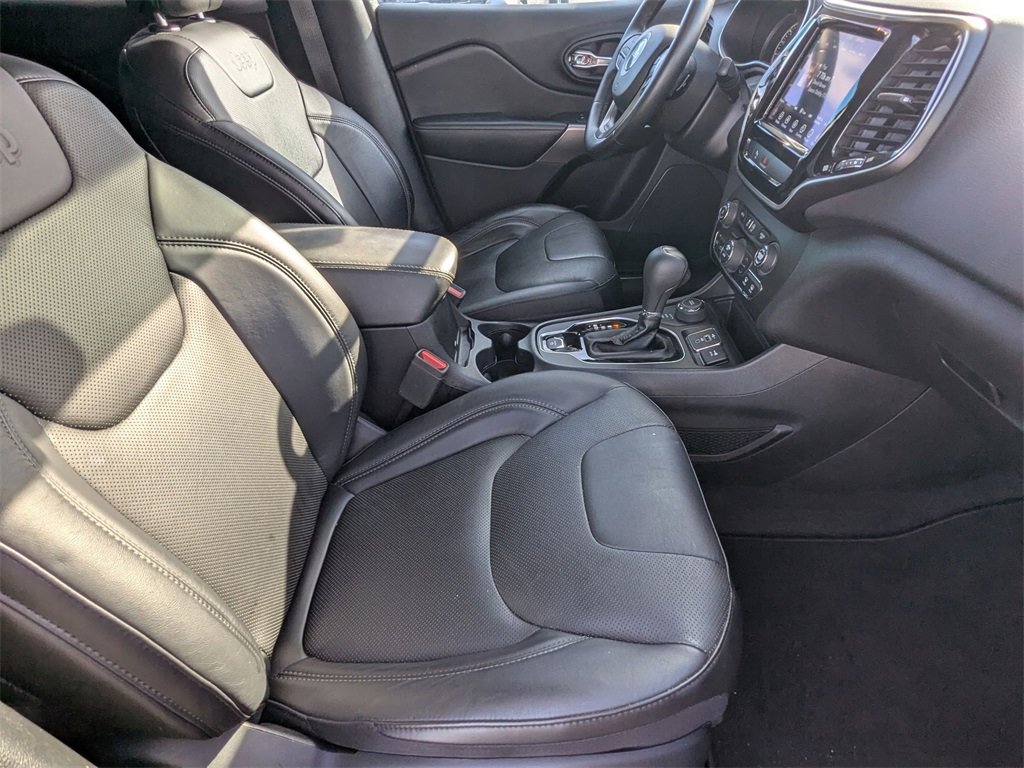 Used 2019 Jeep Cherokee Limited image 19