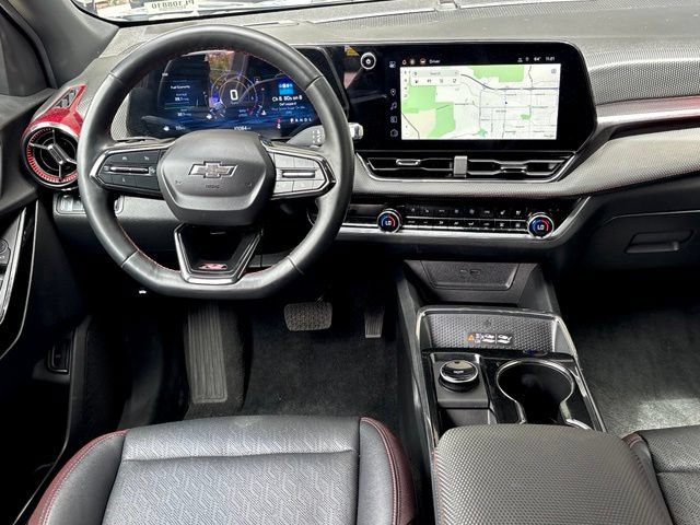 Used 2025 Chevrolet Equinox RS w/ Safety and Technology Package FWD image 19