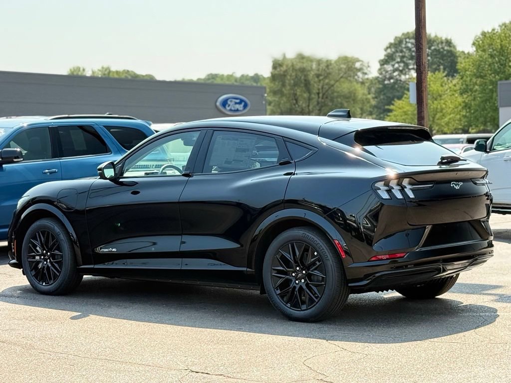 New 2026 Ford Mustang Mach-E Premium w/ Sport Appearance Package AWD/4WD image 39