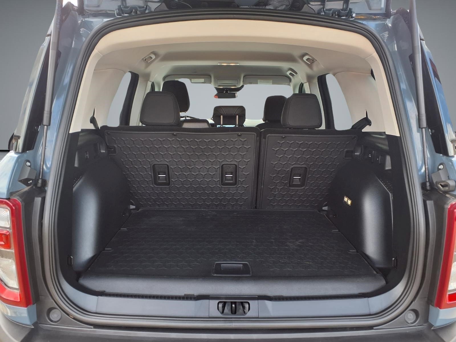 Used 2024 Ford Bronco Sport Badlands image 14