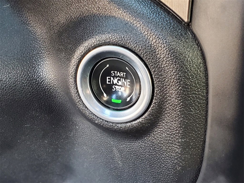 Used 2021 GMC Sierra 1500 AT4 w/ Off-Road Performance Package image 15