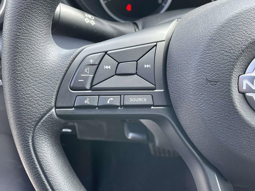 Used 2025 Nissan Versa S w/ S Plus Package image 19